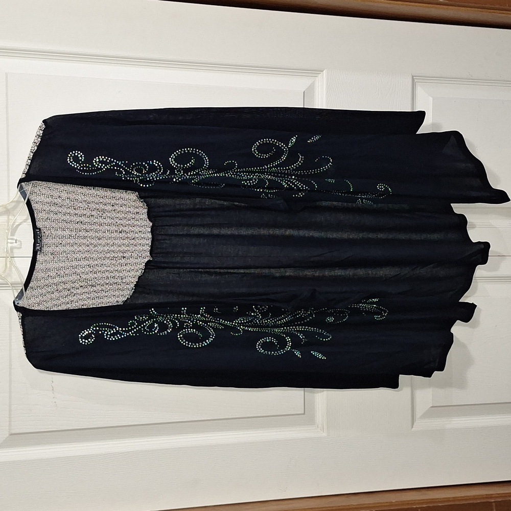 Vocal made in USA lightweight cardigan wraparound sweater - S - beaded/black